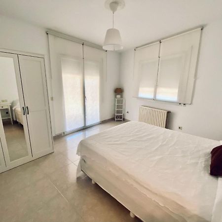 Alojamiento Entero Con Jardin Privado Villa กาสซาเดลาเซลวา ภายนอก รูปภาพ
