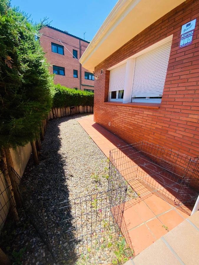 Alojamiento Entero Con Jardin Privado Villa กาสซาเดลาเซลวา ภายนอก รูปภาพ